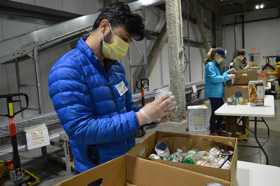 a Volunteer The Greater Boston Food Bank